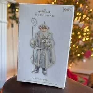 2012 Hallmark Keepsake Father Christmas in Silver and White